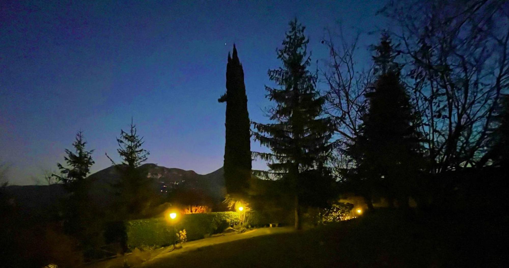Mazzetti Country House-Vita In Campagna Con Giardino Vimignano-Chiesa ภายนอก รูปภาพ